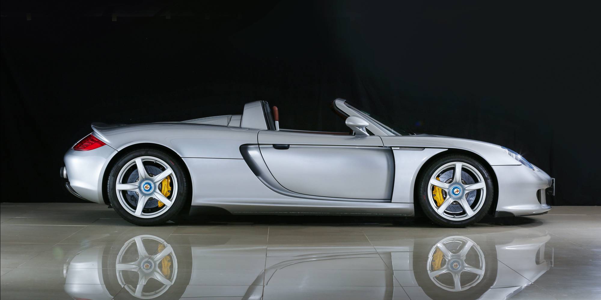 2004年式 ポルシェ カレラGT|ビンゴスポーツ/希少車、 絶版車