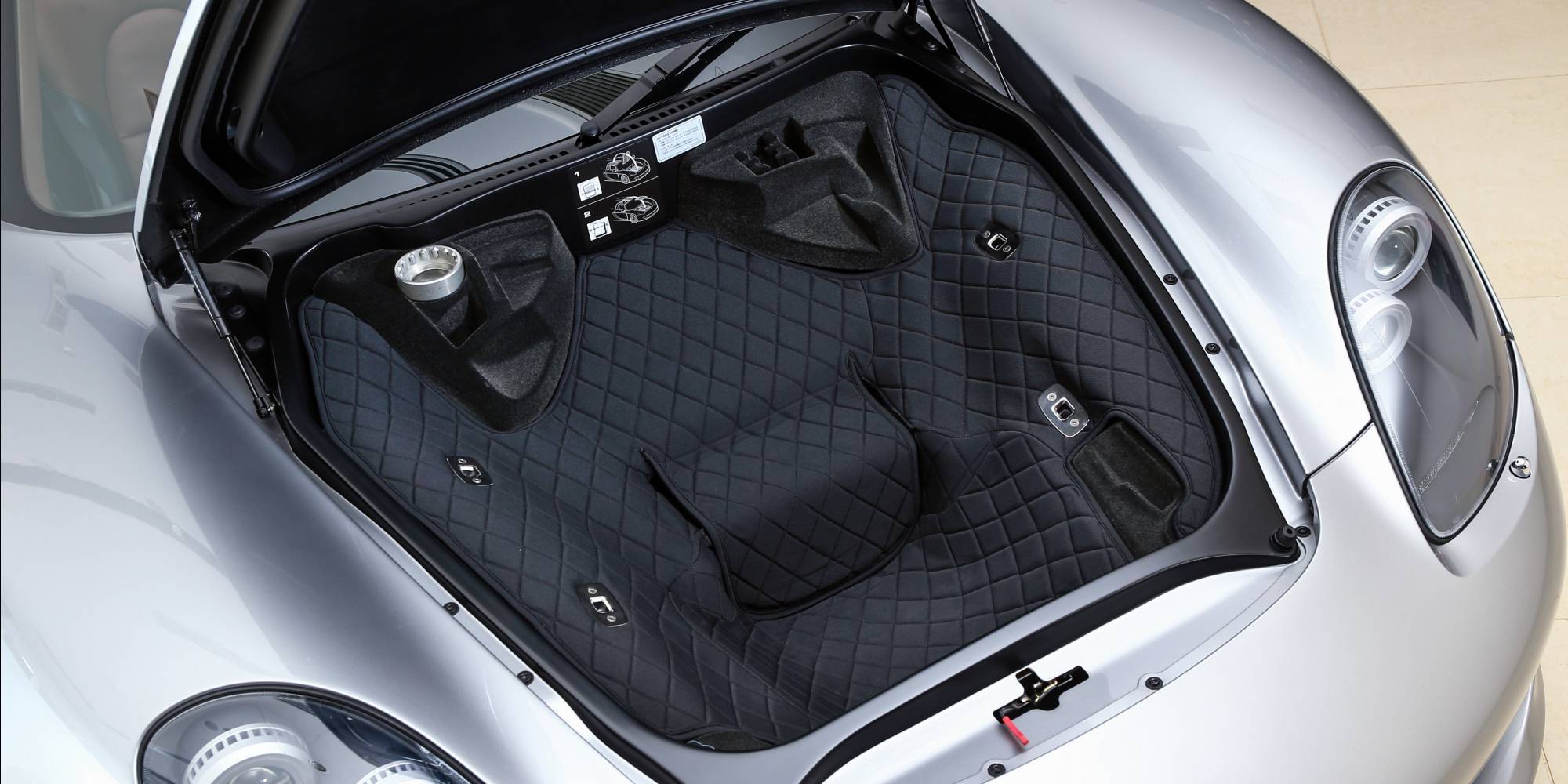 2004年式 ポルシェ カレラGT|ビンゴスポーツ/希少車、 絶版車、高級車