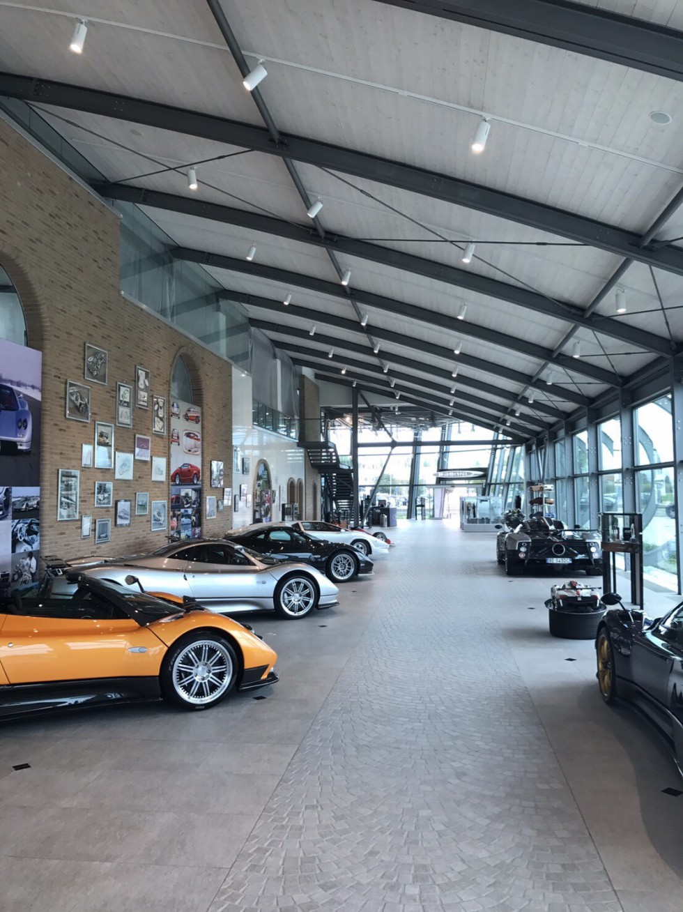 フェラーリ355Challenge＆ 348 Competition ３台 フェラーリ355Challenge＆ 348 Competition 3台 フェラーリ