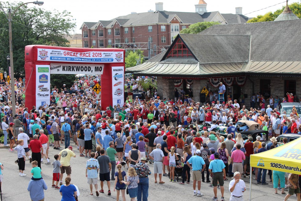 グレートレース開幕、初日終了(ミズーリ州カークウッド～同州スプリングフィールド)ビンゴスポーツ/希少車、 絶版車、高級車の販売・買取。