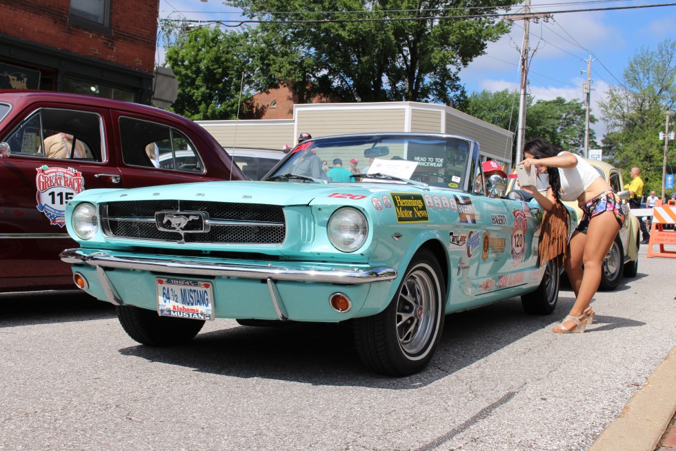 グレートレース開幕、初日終了(ミズーリ州カークウッド～同州スプリングフィールド)ビンゴスポーツ/希少車、 絶版車、高級車の販売・買取。